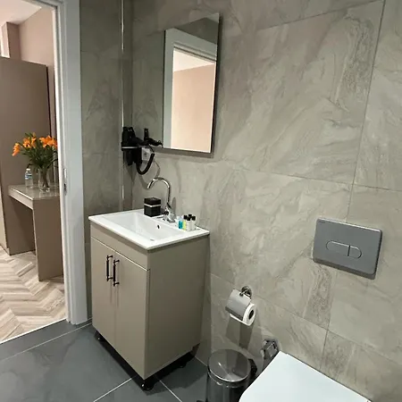 Roomy Nisantasi